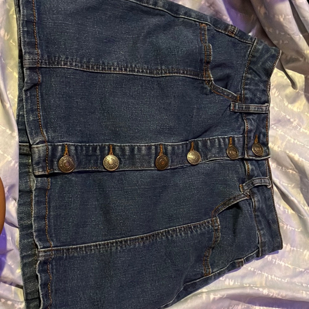 High rise skirt